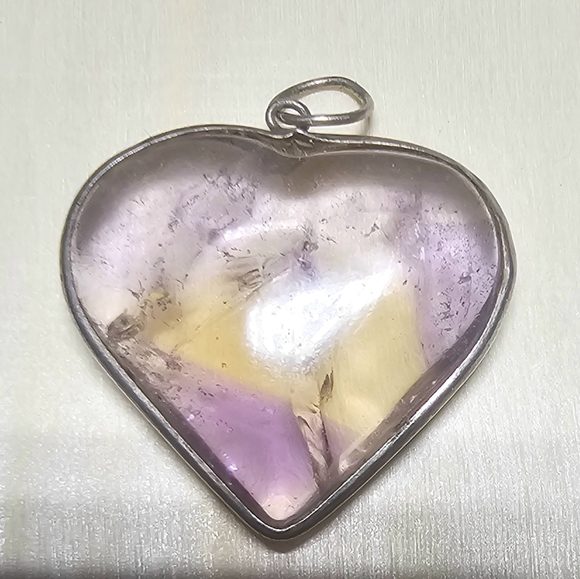 Purple resin art silver heart charm for necklace 💜 - Picture 4 of 5